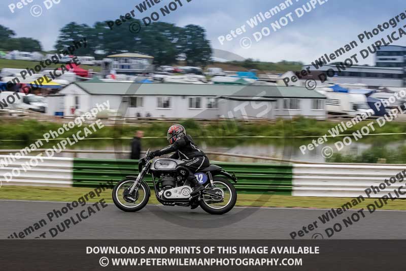 Vintage motorcycle club;eventdigitalimages;mallory park;mallory park trackday photographs;no limits trackdays;peter wileman photography;trackday digital images;trackday photos;vmcc festival 1000 bikes photographs